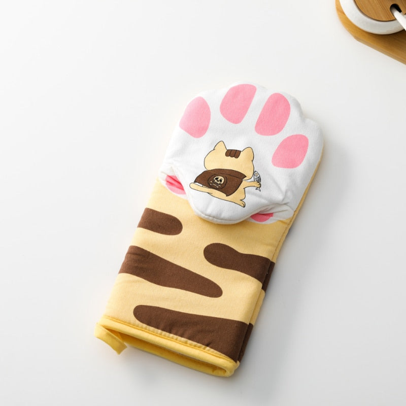 Purr-fect Paws Oven Mitt